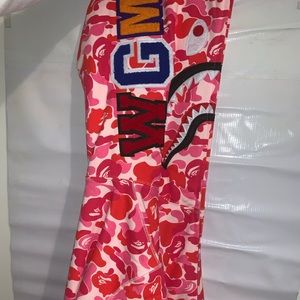 BAPE HOODIE COMES WITH BAG AND RECIEPT